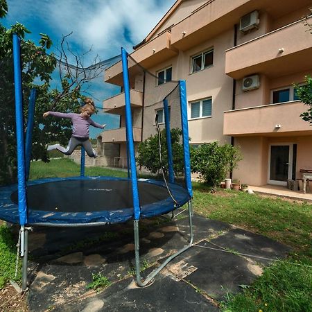 Klara Apartman Kaštela Kültér fotó